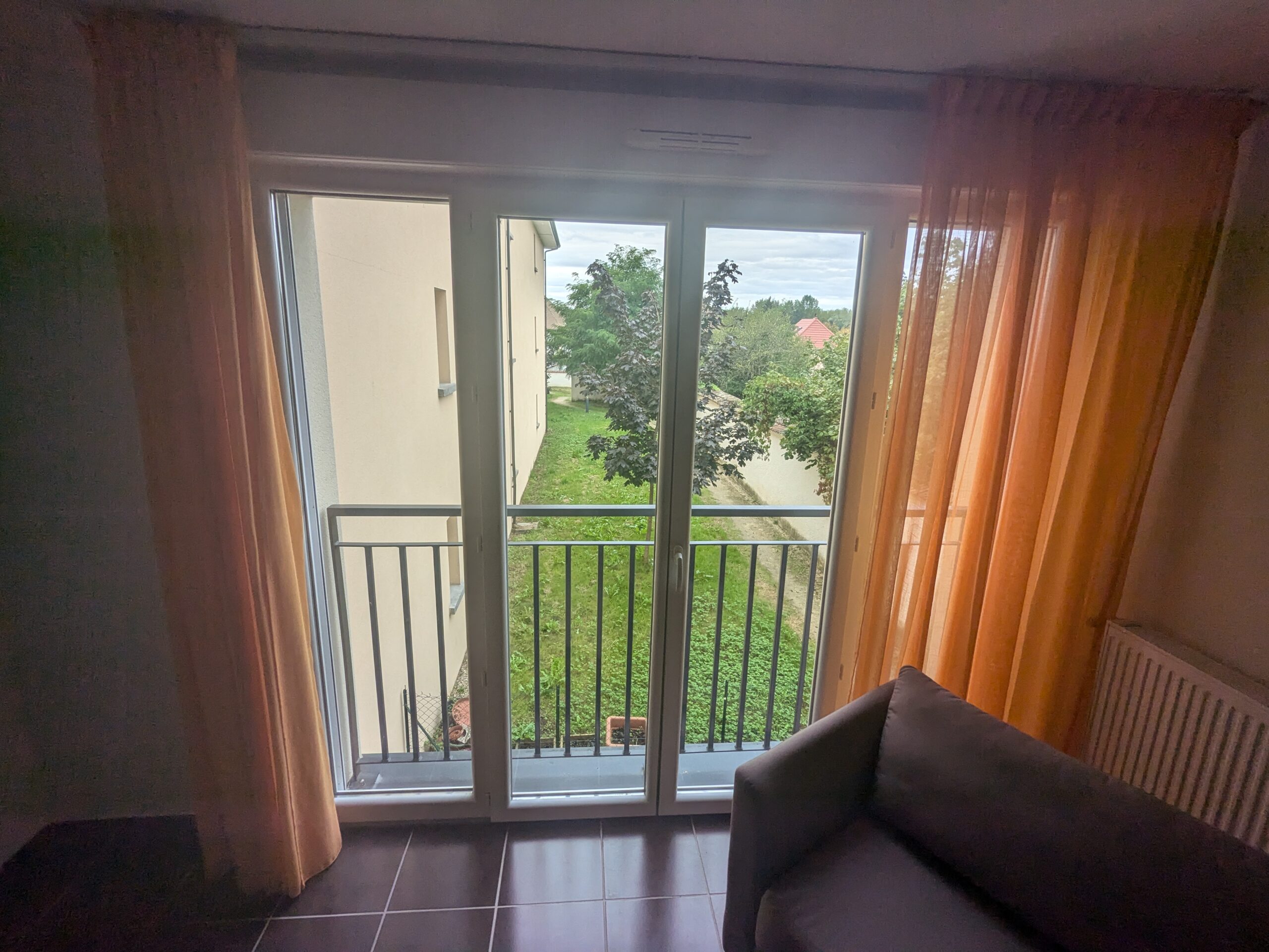 Fenêtre appartement résidence senior Clodomir